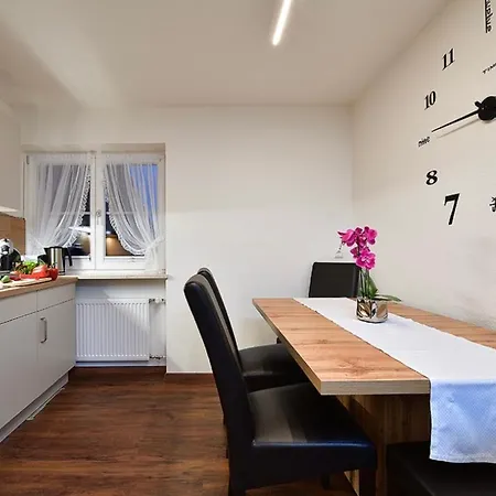 Apartment Gaestehaus Scherrer *